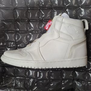 Jordan Retro High Zip White